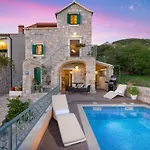Luxury Mare Villa *
